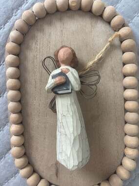 Willow Tree Angel of Learning Ornament by Susan Lordi